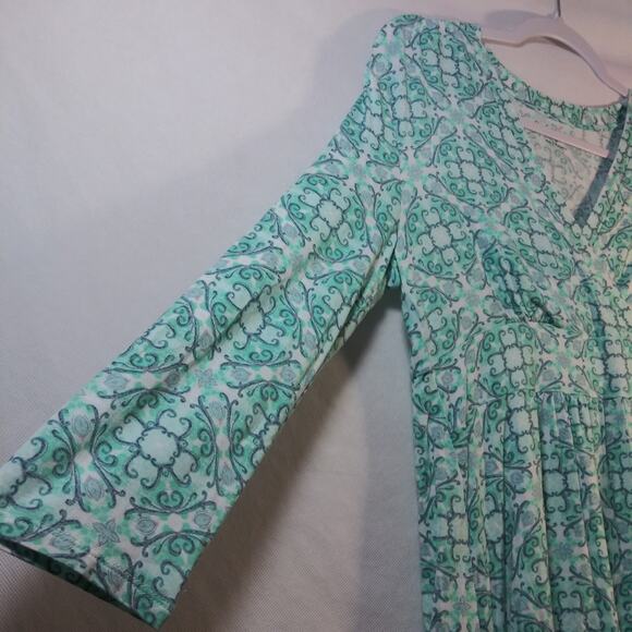 Croft And Barrow Surplice Neck Green Geometric Print Stretchy Top Size Small - Picture 4 of 7